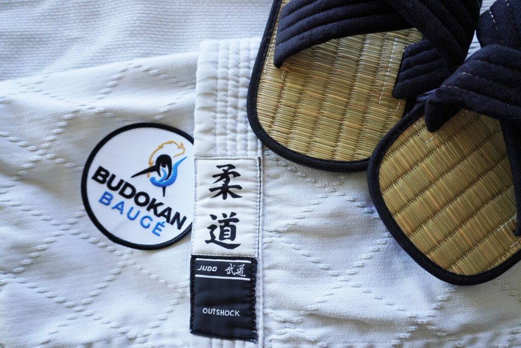 Journal - Budokan Baugé stratégie de communication sur mesure - Alexandre et Laetitia